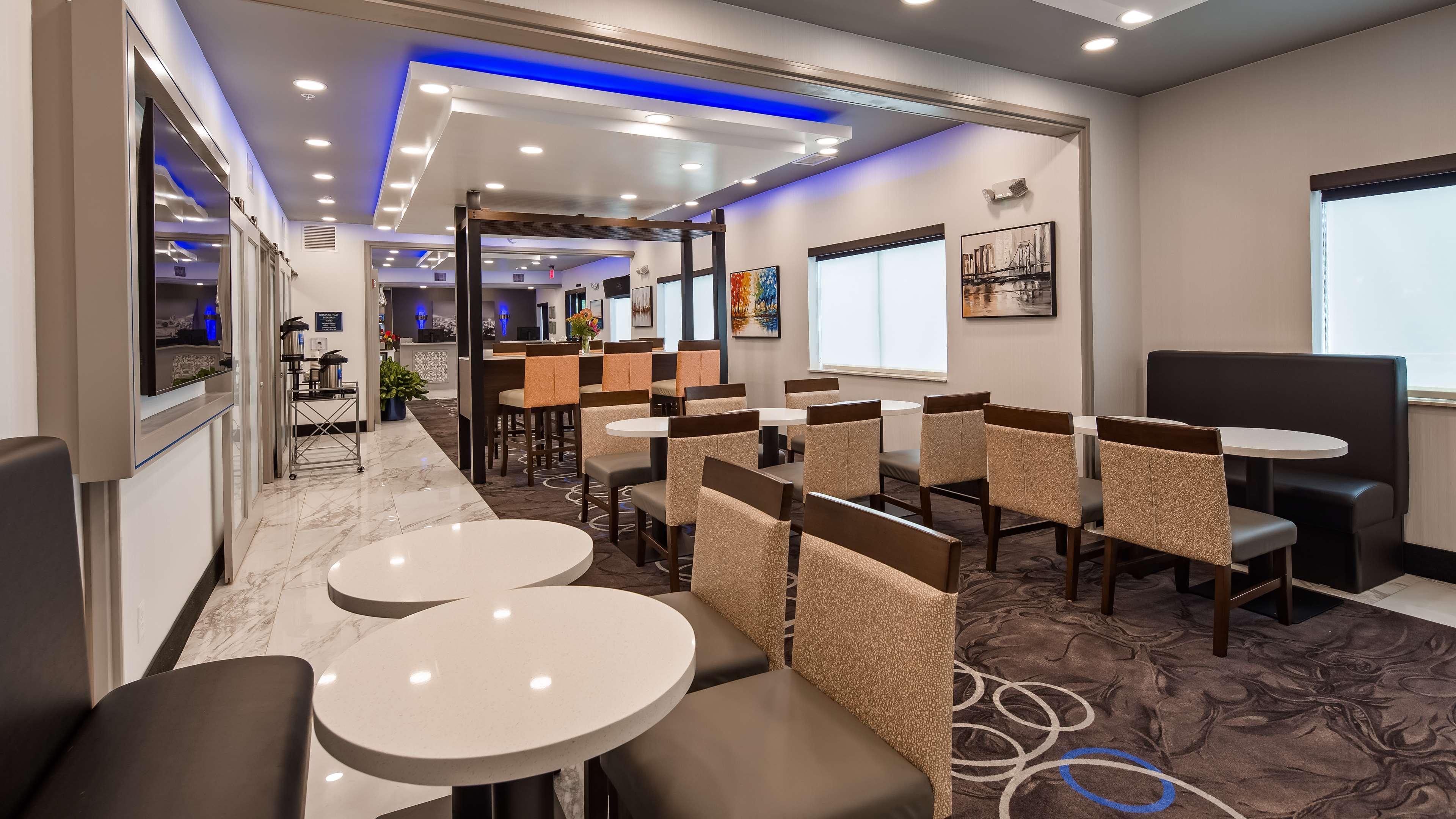Best Western Independence Kansas City Экстерьер фото